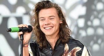 Harry Styles Announces His Debut Solo Single Is Coming Out