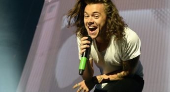 Harry Styles’ Single ‘Sign of the Times’ Caught In Middle of Spotify Glitch.