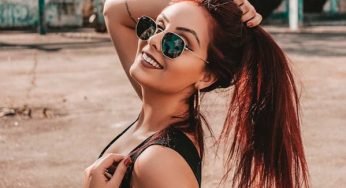 14 Signs She Wants You to Notice Her – Signs She Wants you to Make a Move