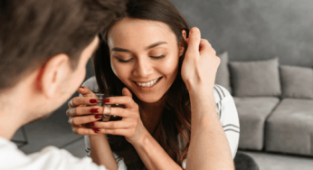 What Should I Do When She Says She Loves Me?